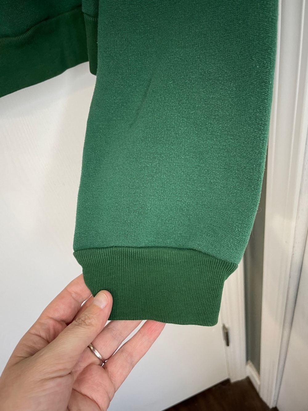 Reformation Jeans Forest Green Cropped Crewneck Sweatshirt Size Small Oversized - Picture 8 of 9